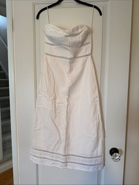 Abercrombie & Fitch White Strapless Eyelet Summer Dress